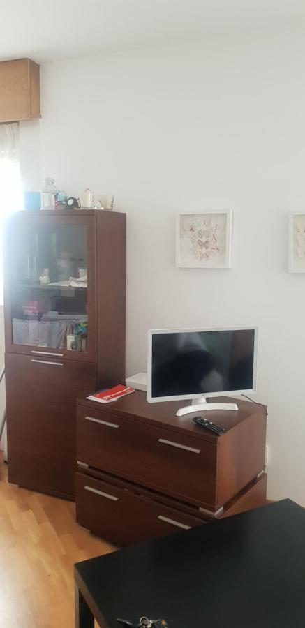 Piso Con Piscina En Sada Apartment Екстериор снимка